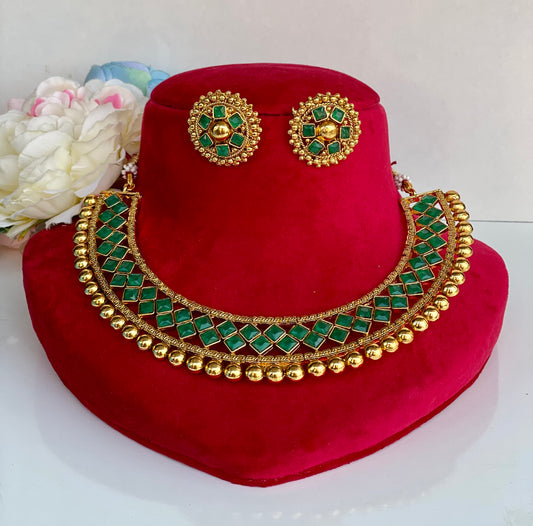 Banarsi Choker Set